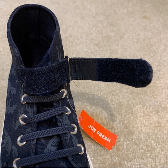 Joe Fresh Blue White High Top Sneakers Kids Size 1 Dinosaurs Print Strap NEW - Picture 10 of 14